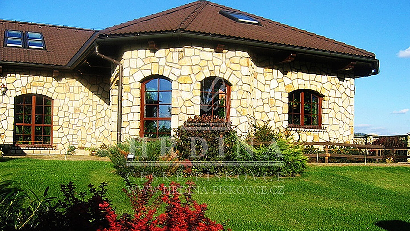 Kamenný obklad domu - Melichal