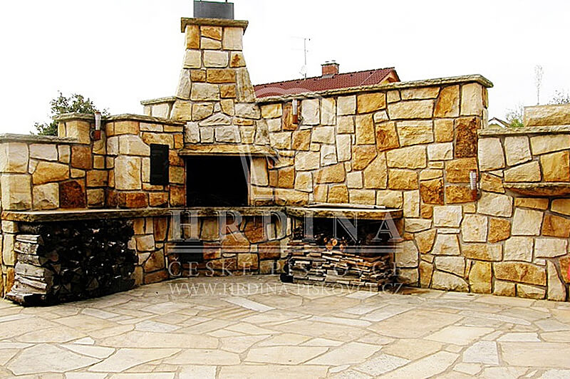 Garden fireplace with a smoke chamber - Pardubice